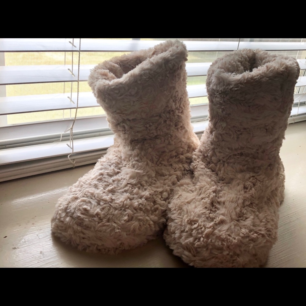 Massaging Booties - Vibrating Plush Slippers